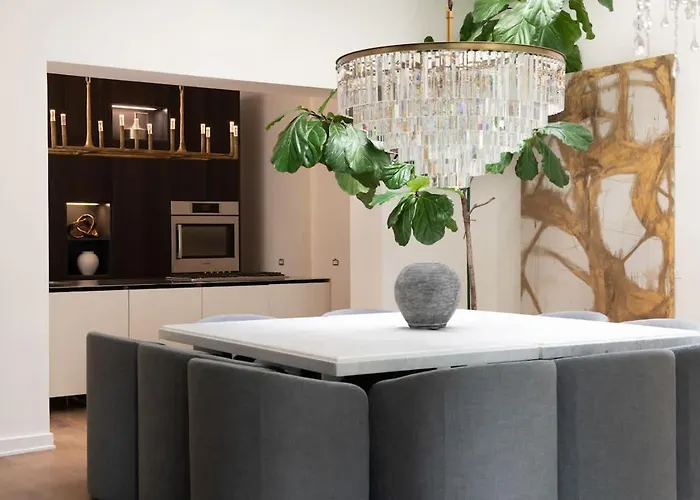 Stunning Gold Coast 12bd 6ba & Rooftop Patio Сasa de vacaciones