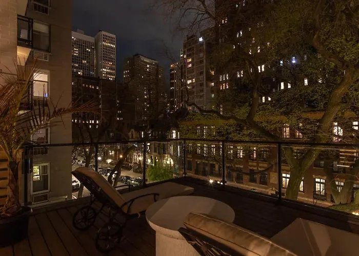 Stunning Gold Coast 12bd 6ba & Rooftop Patio * Chicago